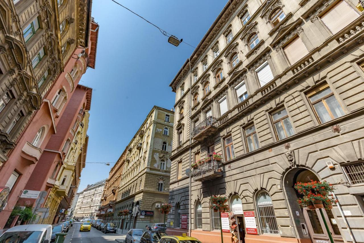 Downtown Luxury Apartment Budapest Exterior photo